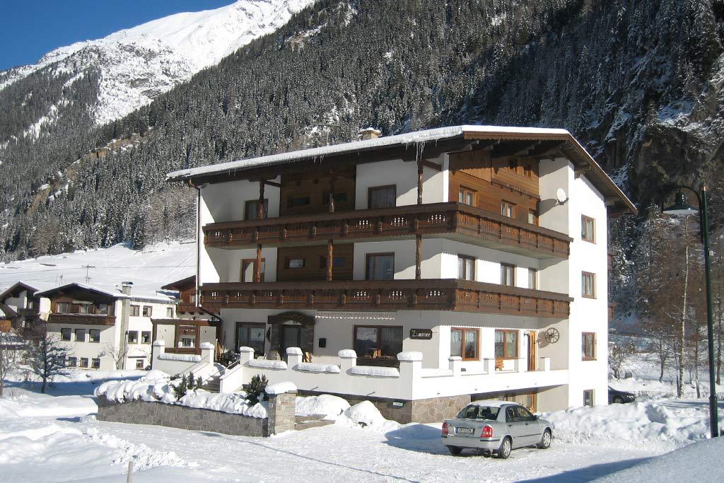 02-gschwandthof-pitztal-winter