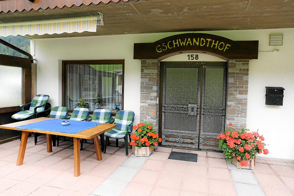 03-gschwandthof-pitztal-terrasse